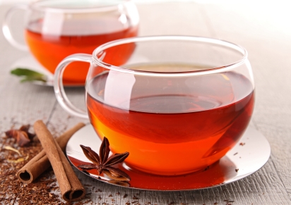 Dry, Itchy Scalp? A Red Tea Rinse Might Help…